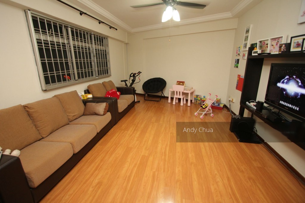 Pasir Ris Street 13 thumbnail photo